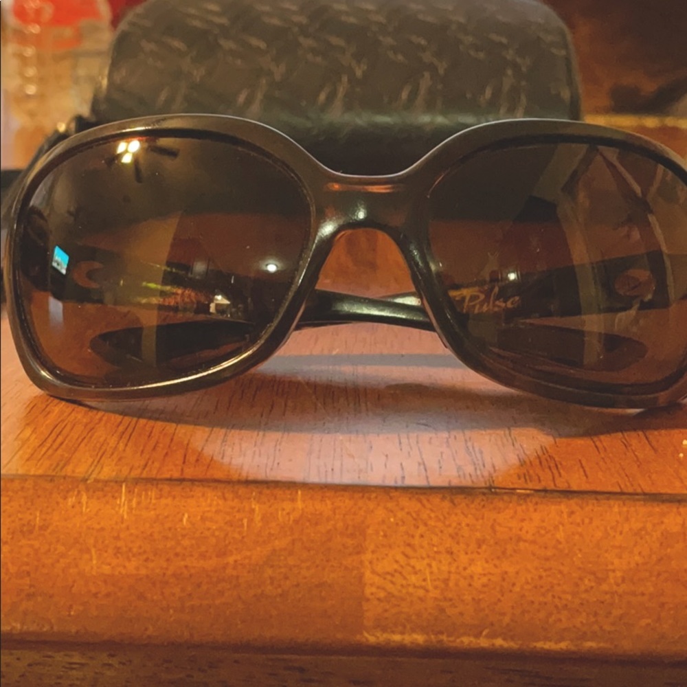 Oakley sunglasses